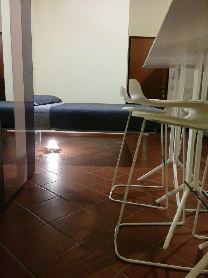 Honey House Parma Apartment Exterior foto